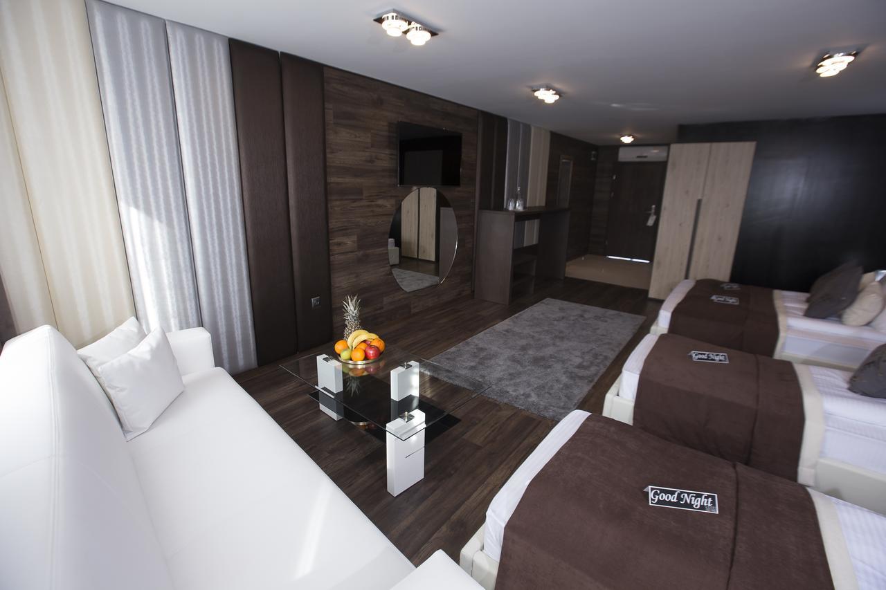 Acktion Deluxe Shumen Exterior foto